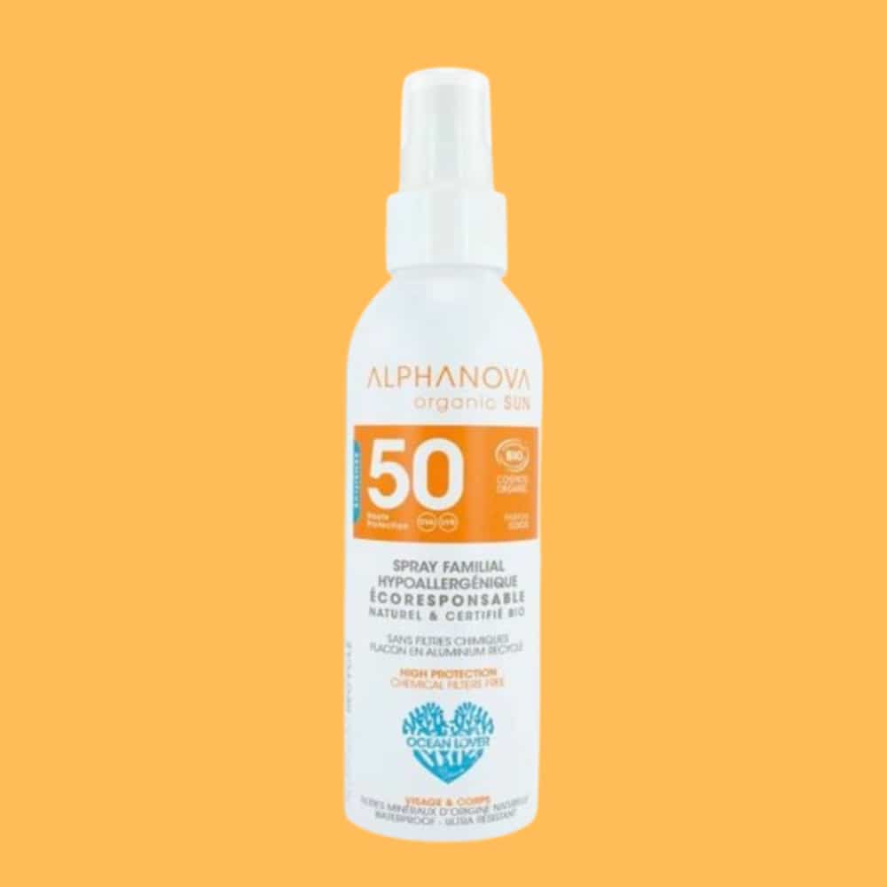 Spray solaire pour toute la famille