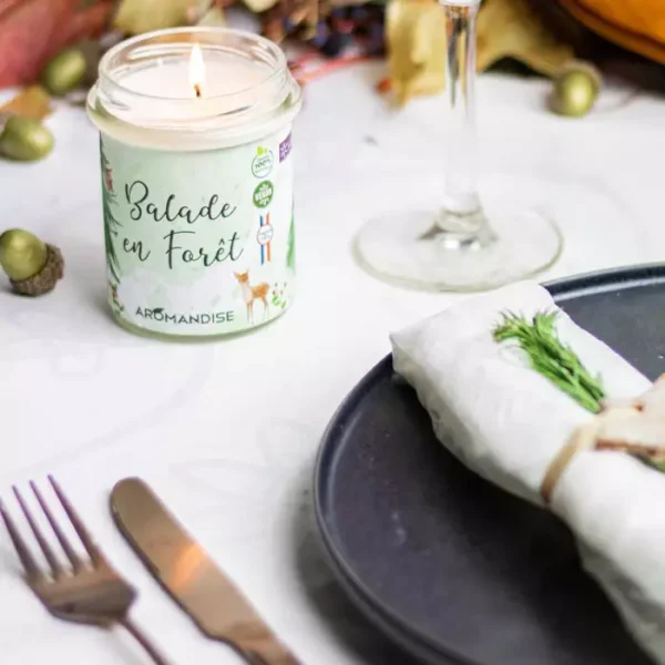 Bougie Balade en Forêt Aromandise Bougie naturelle parfumée Balade en Forêt Aromandise pour une ambiance cocooning et boisée