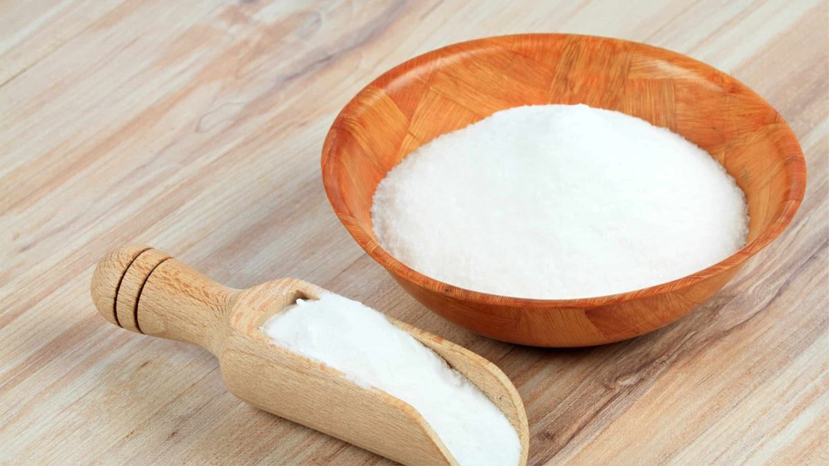 Bicarbonate vs percarbonate — poudres blanches pour l’entretien du linge